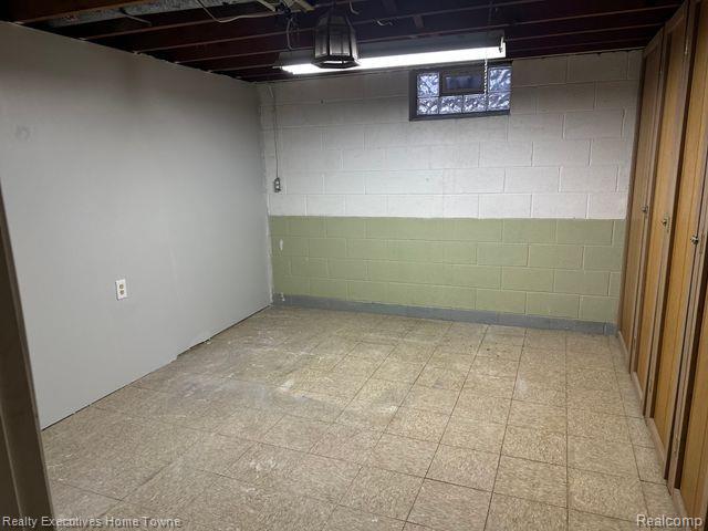 49545 SCHOENHERR Road, Shelby Twp, MI 48315 — Photo 27