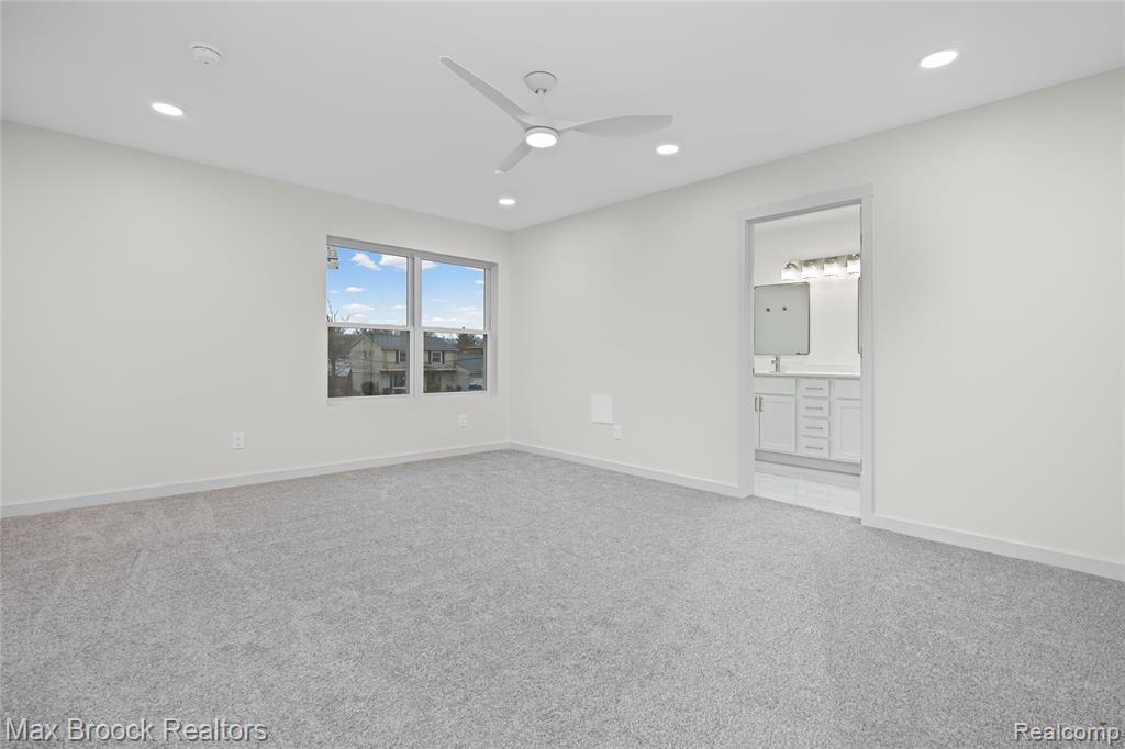 17348 Hilton Street, Southfield, MI, 48075