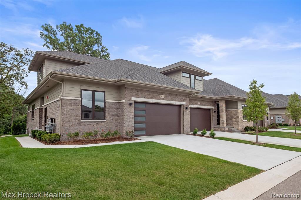 7475 Gramercy Circle, 18, West Bloomfield, MI — Photo 2