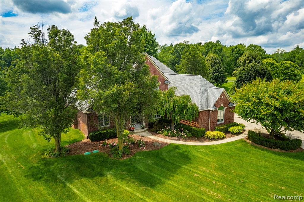 69493 MEADOWBROOK Lane, Bruce, MI 48065 — Photo 8