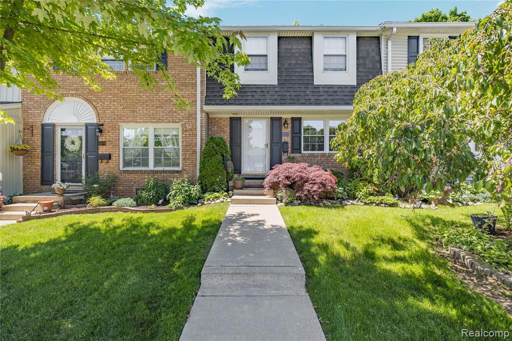 42683 Savoy Court, Northville, MI 48167 — Photo 2