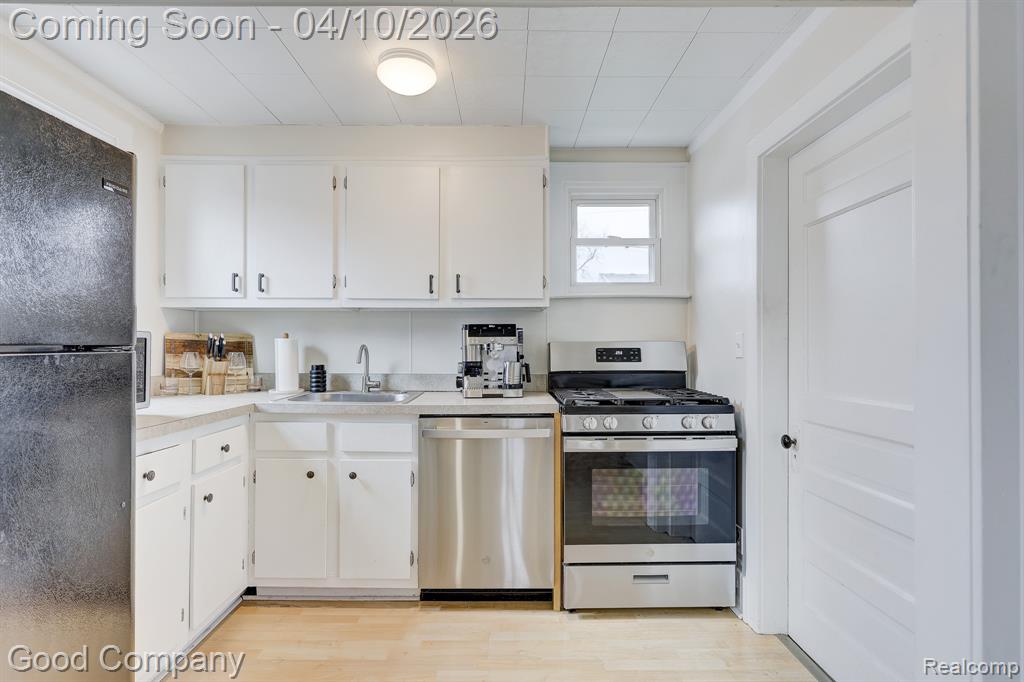 448 Wordsworth Street, Ferndale, MI 48220 — Photo 13