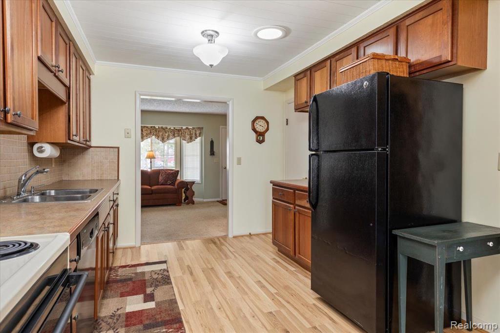 55 MINNETONKA Drive, Oxford, MI 48371 — Photo 13