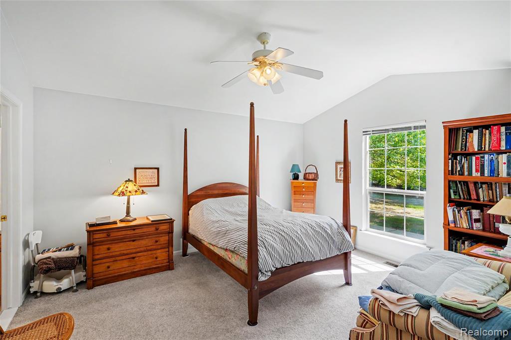 4114 Stonebridge, Holly, MI 48442 — Photo 13
