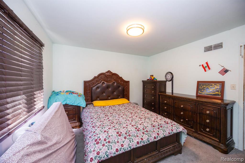 5858 Reuter Street, Dearborn, MI 48126 — Photo 35