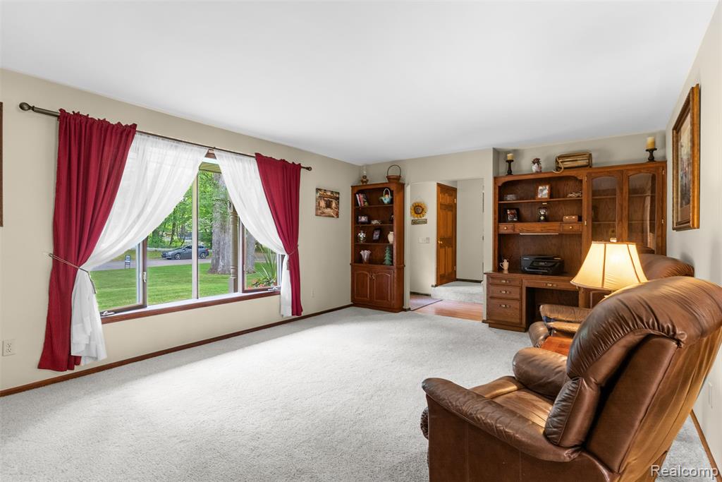 13256 Pine Valley Drive, Clio, MI 48420 — Photo 14