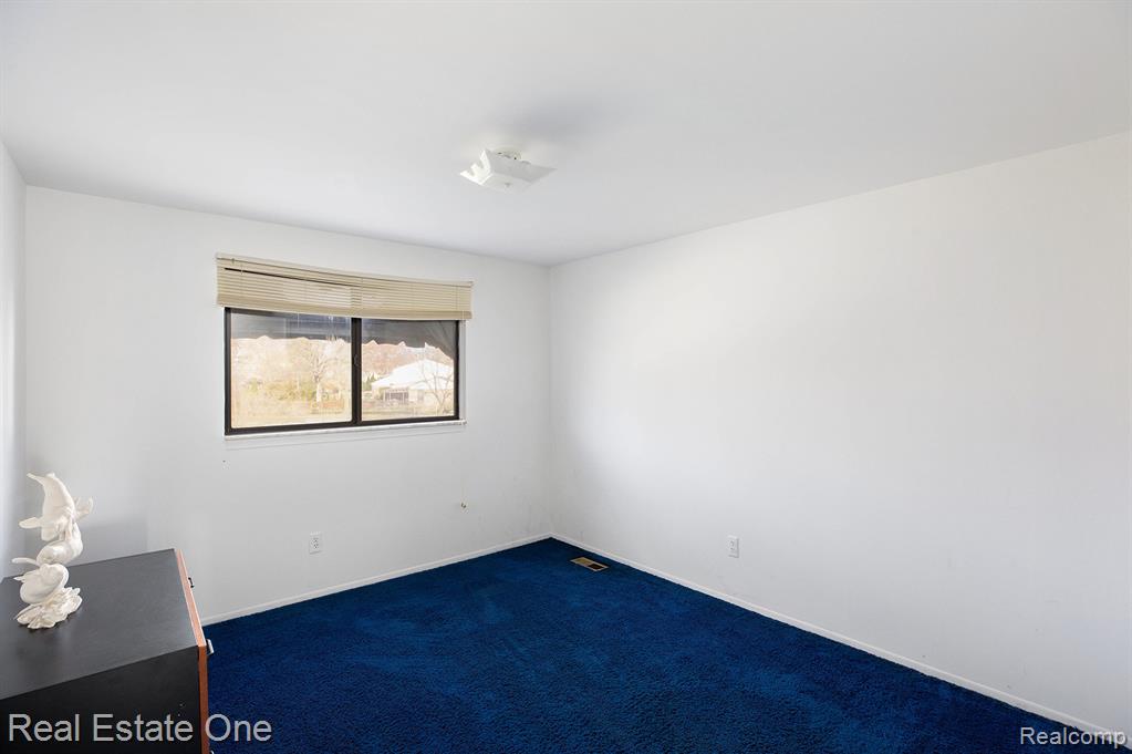 4423 Reilly Court, Troy, MI 48085 — Photo 17