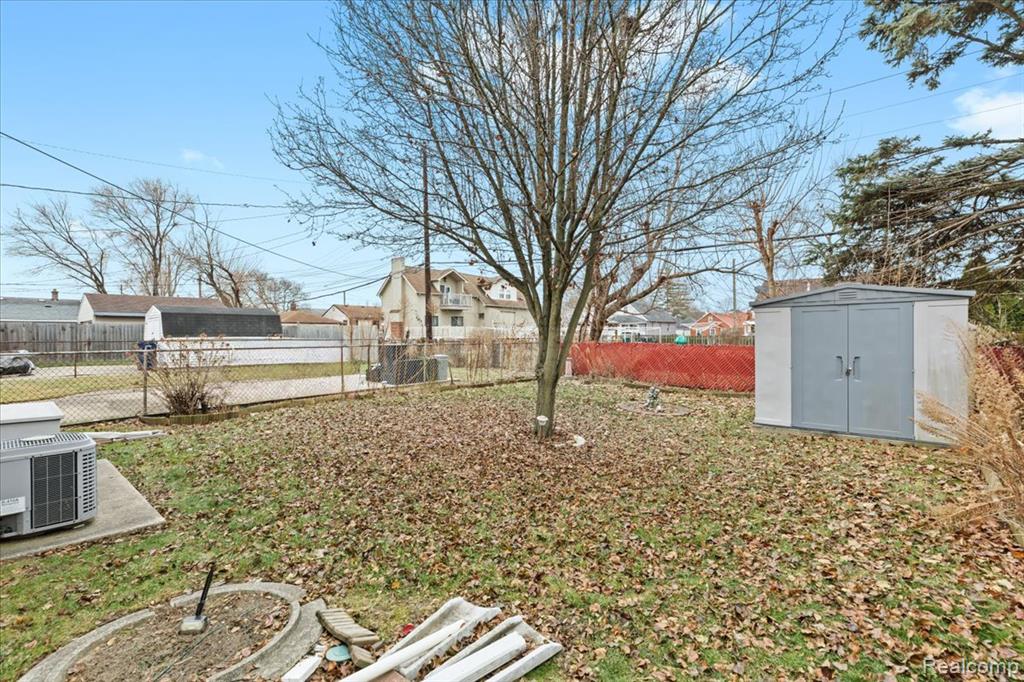 2091 Morris Avenue, Lincoln Park, MI 48146 — Photo 23