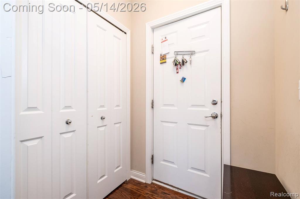 756 Palermo, Troy, MI 48084 — Photo 24