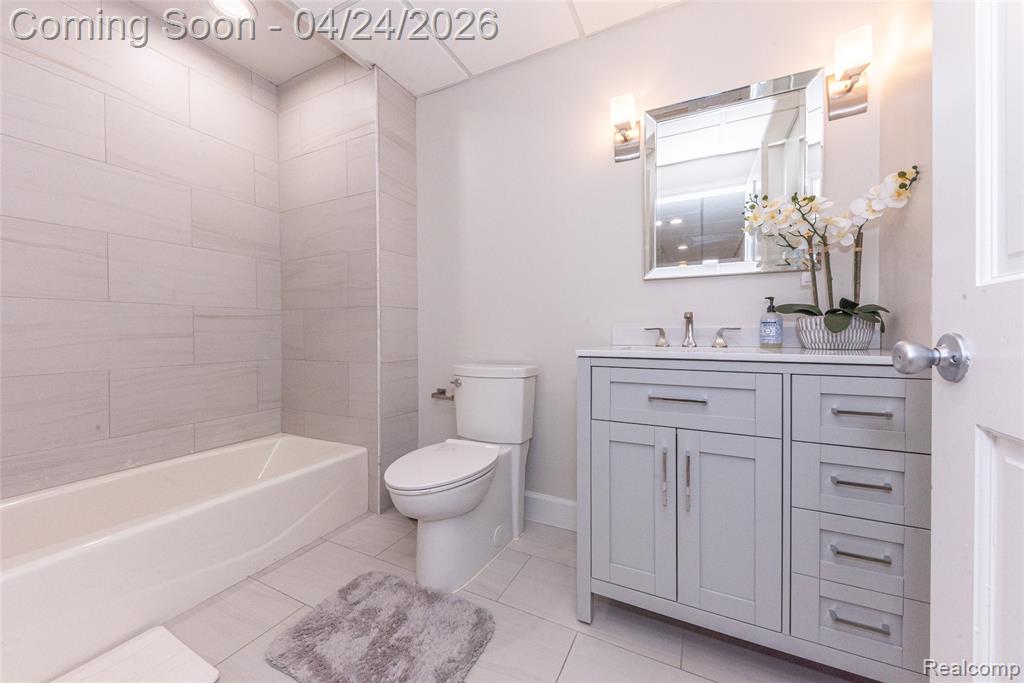 45711 Bristol Circle, Novi, MI 48377 — Photo 55