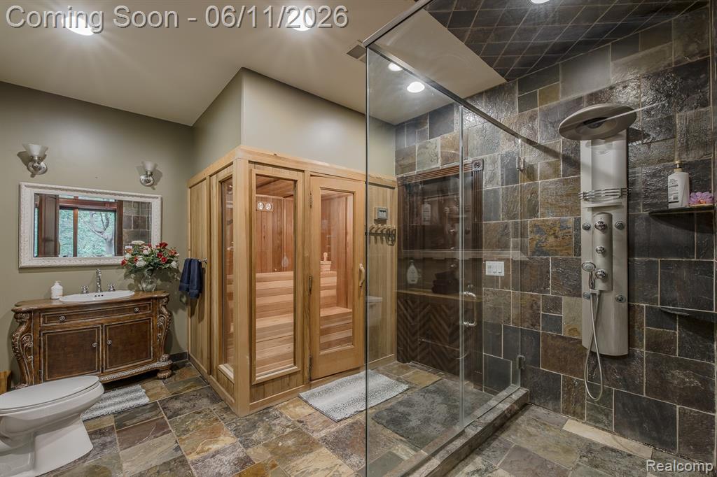 6265 Crest Forest Court E, Clarkston, MI 48348 — Photo 73