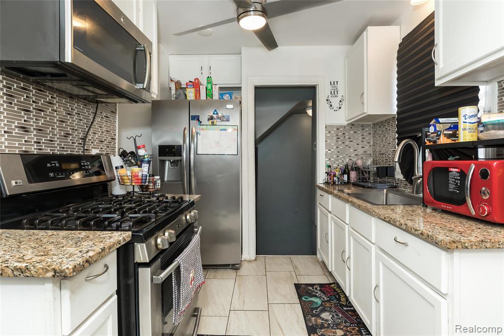 20308 Gilchrist Street, Detroit, MI 48235 — Photo 9