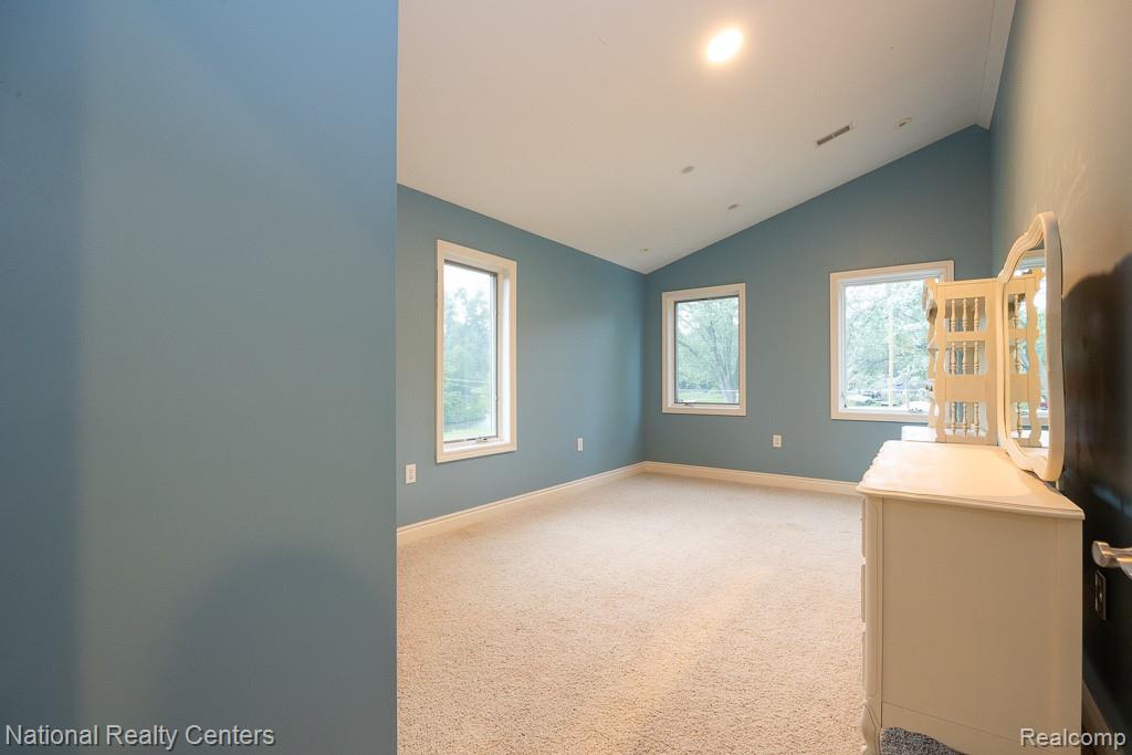 8871 Lakeview Drive, White Lake, MI — Photo 66