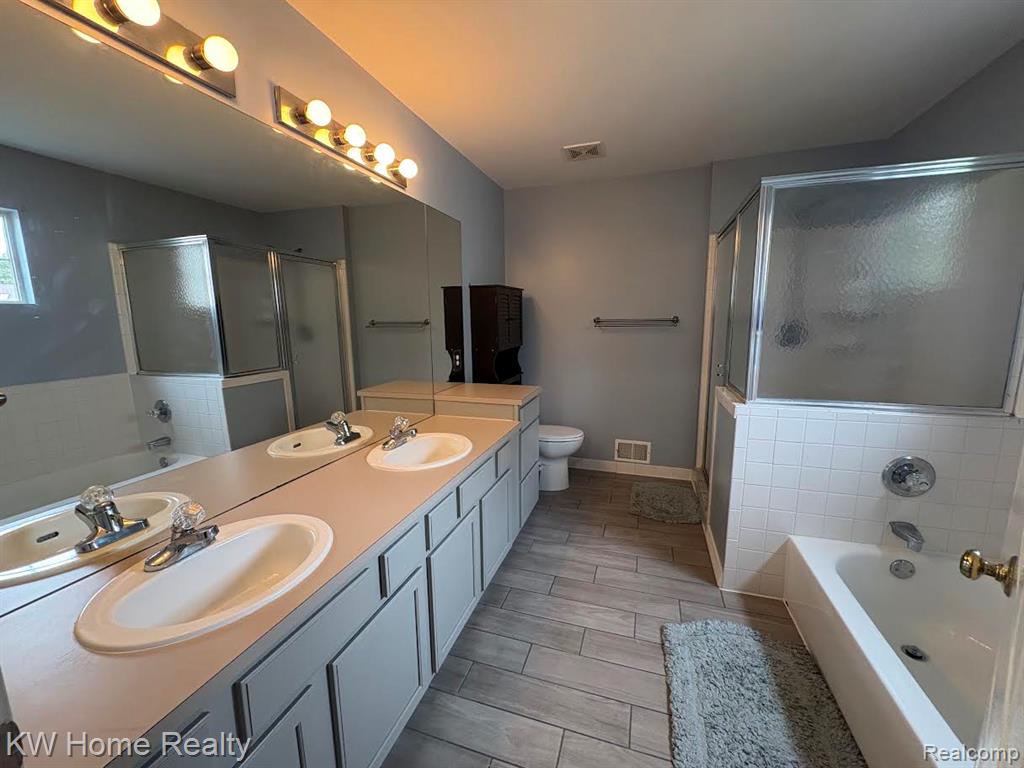 39605 Dorchester Circle, Canton, MI 48188 — Photo 15