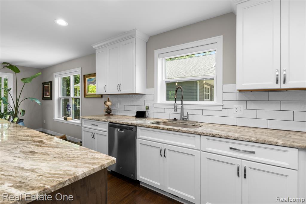 3259 Rush Lake Road, Pinckney, MI 48169 — Photo 14