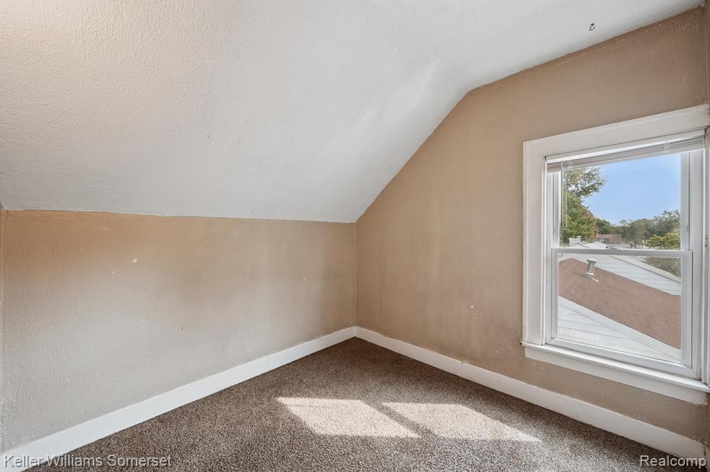 1511 E Harry Avenue, Hazel Park, MI 48030 — Photo 39