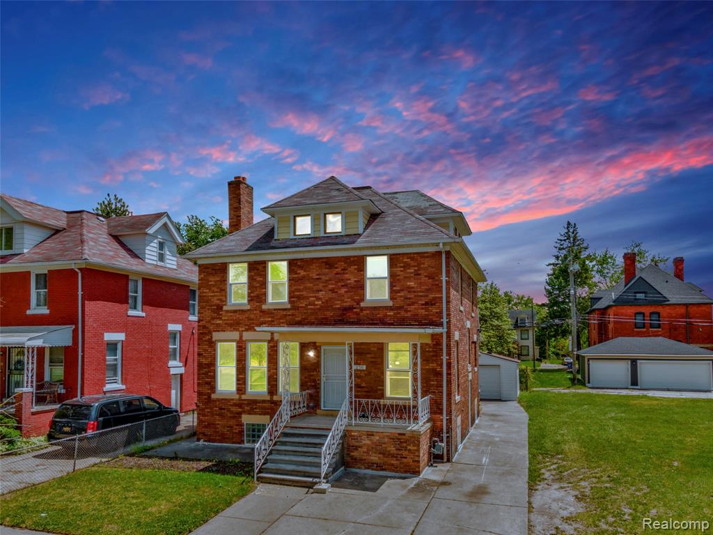 216 Holbrook Street, Detroit, MI 48202 — Photo 60