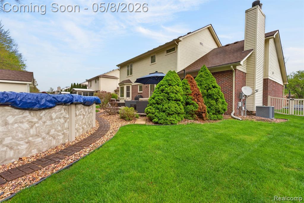 21746 Hildebrandt Drive, Flat Rock, MI 48134 — Photo 43