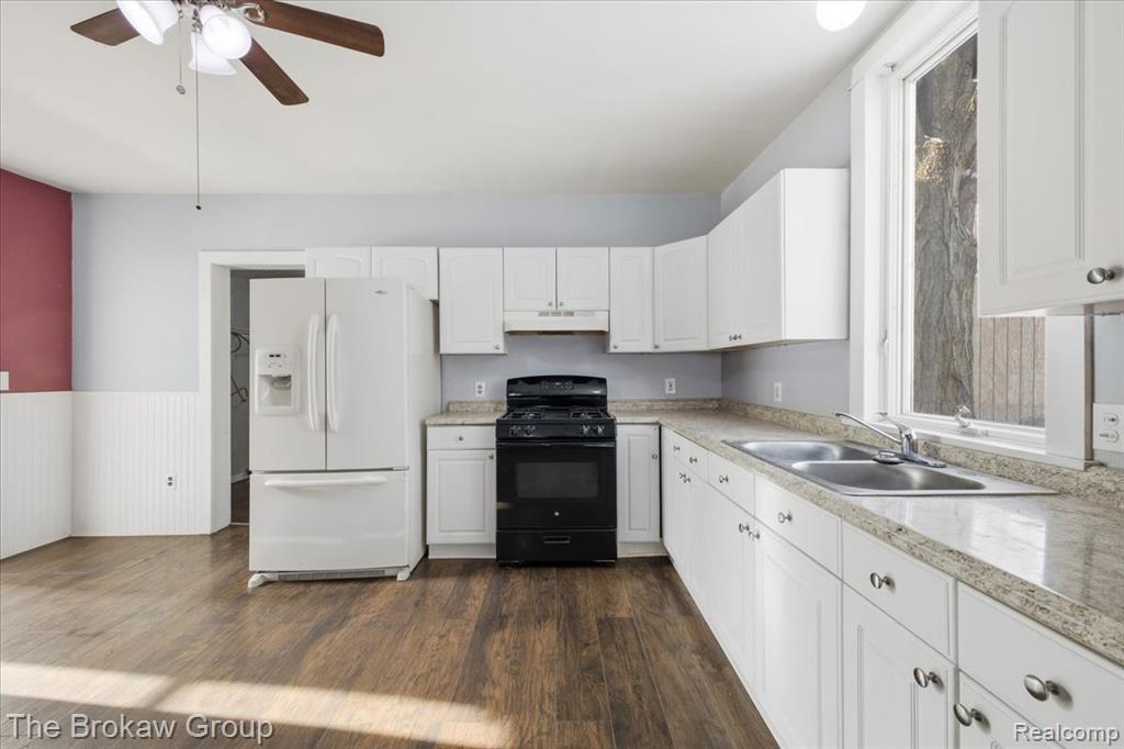 274 S Lake Pleasant Road, Attica, MI 48412 — Photo 17