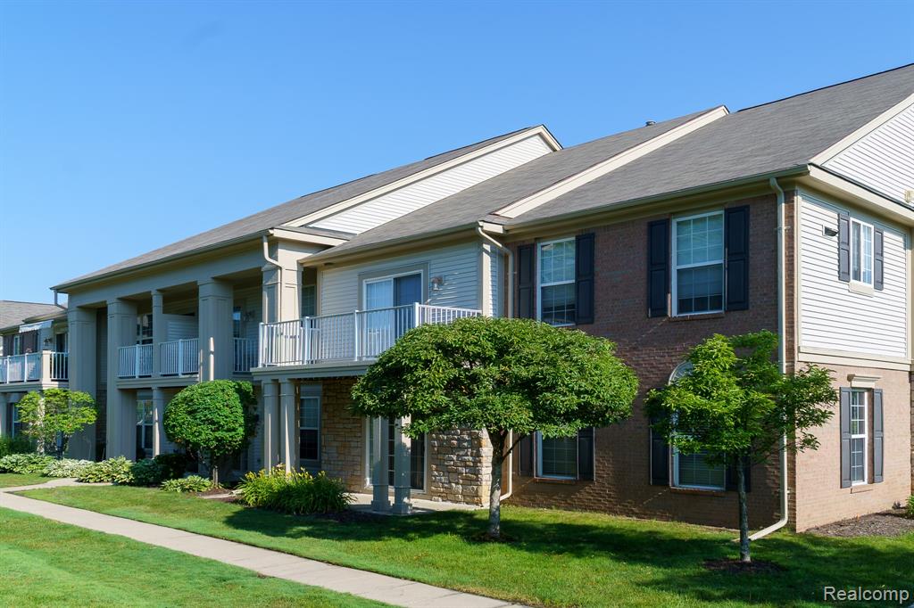 1803 Pinecroft Drive, Canton, MI 48188 — Photo 70