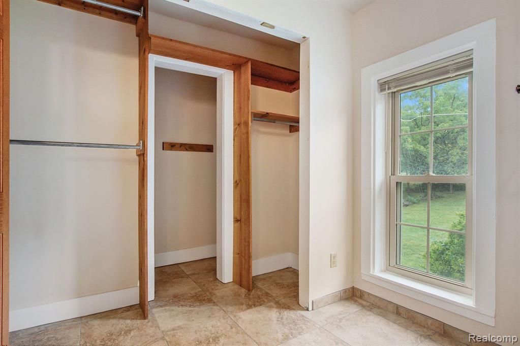 9001 Bergin Road, Howell, MI 48843 — Photo 28