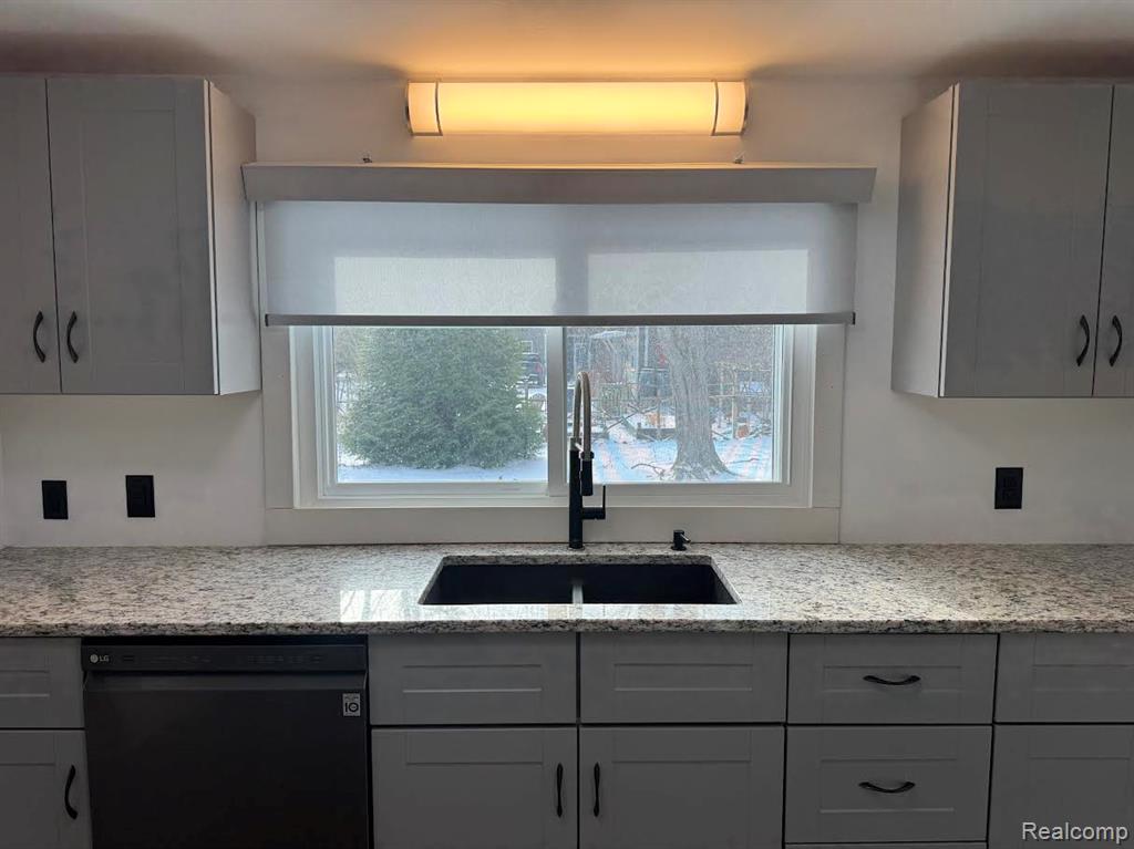 14600 Red Arrow Highway, Lakeside, MI 49116 — Photo 9