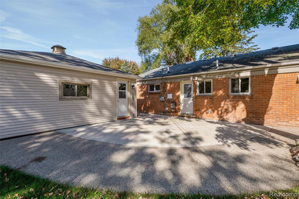 4953 Rioview Drive, Clarkston, MI — Photo 18