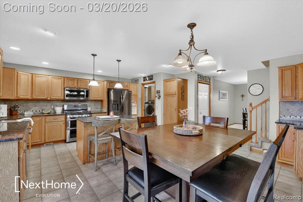 27078 Brookview Court, Flat Rock, MI 48134 — Photo 21