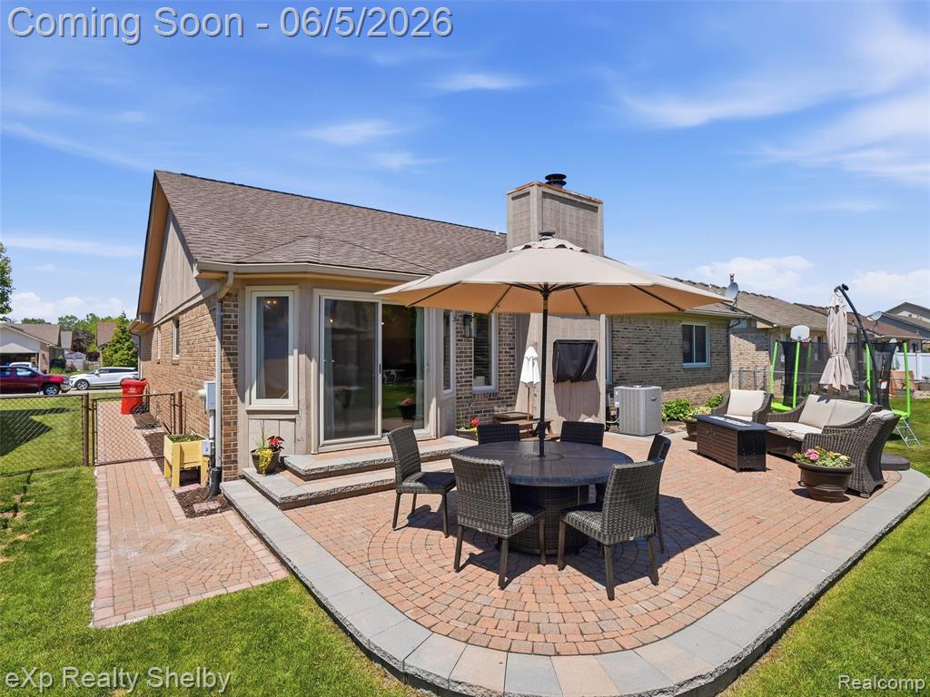 46048 Duke Drive, New Baltimore, MI — Photo 34