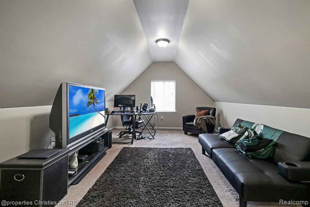 24353 BROMPTON Way, South Lyon, MI 48178 — Photo 40