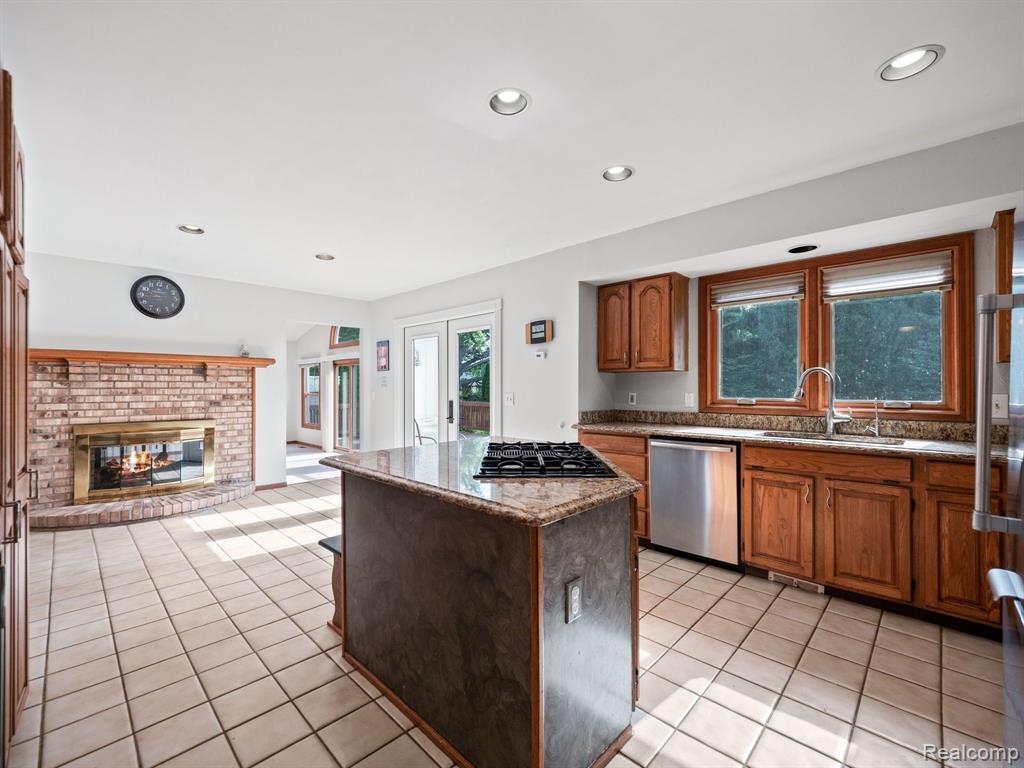 5270 Paula Crest, Commerce Twp, MI 48382 — Photo 9