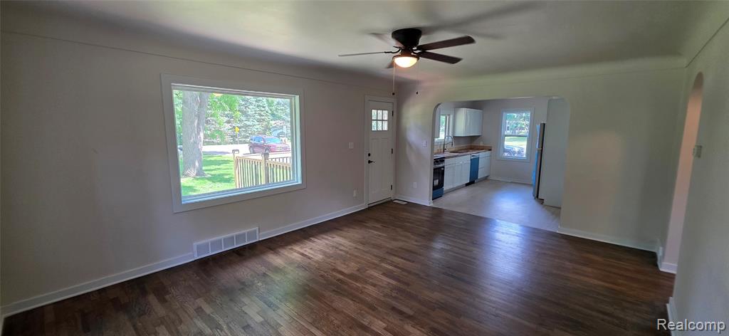 9205 Neff Road, Clio, MI 48420 — Photo 4