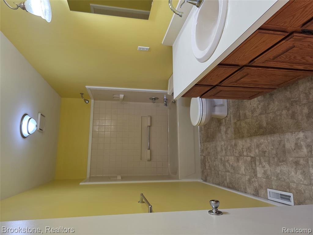436 Gary Ray Drive, Davison, MI 48423 — Photo 10