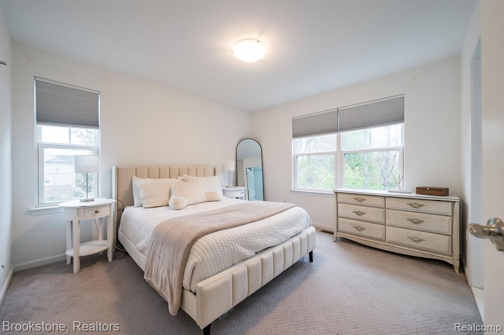 512 Midland Boulevard, Royal Oak, MI 48073 — Photo 18