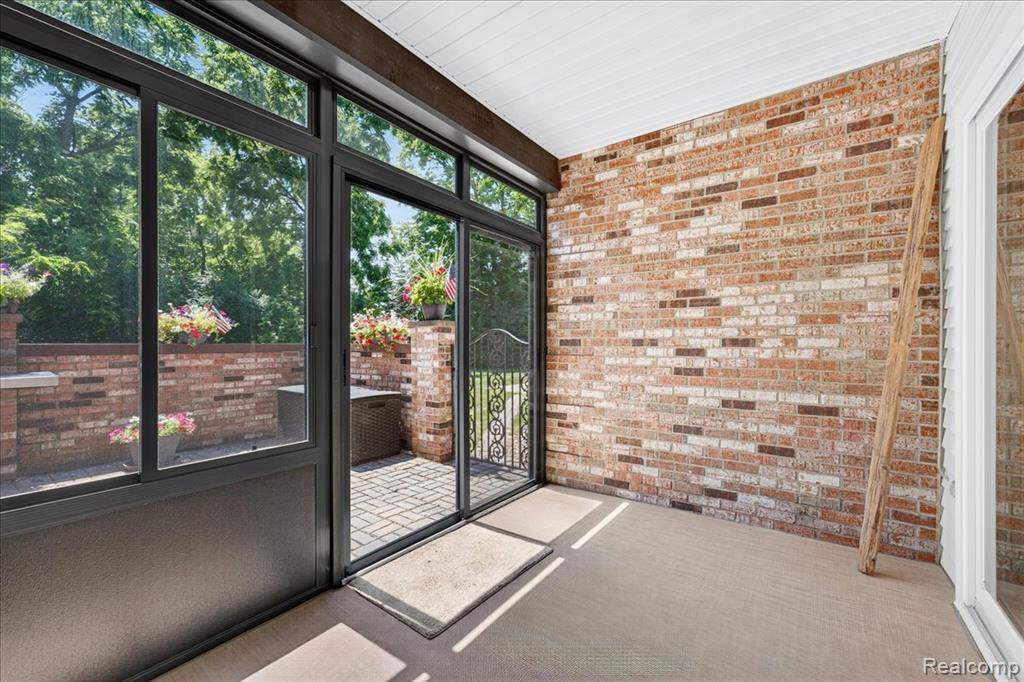 8421 Mathias, 11, Grosse Ile, MI 48138 — Photo 23