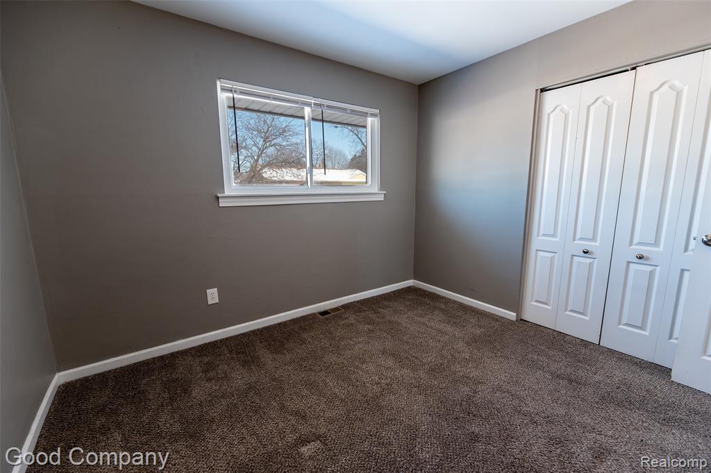 9312 Pine Street, Taylor, MI — Photo 15
