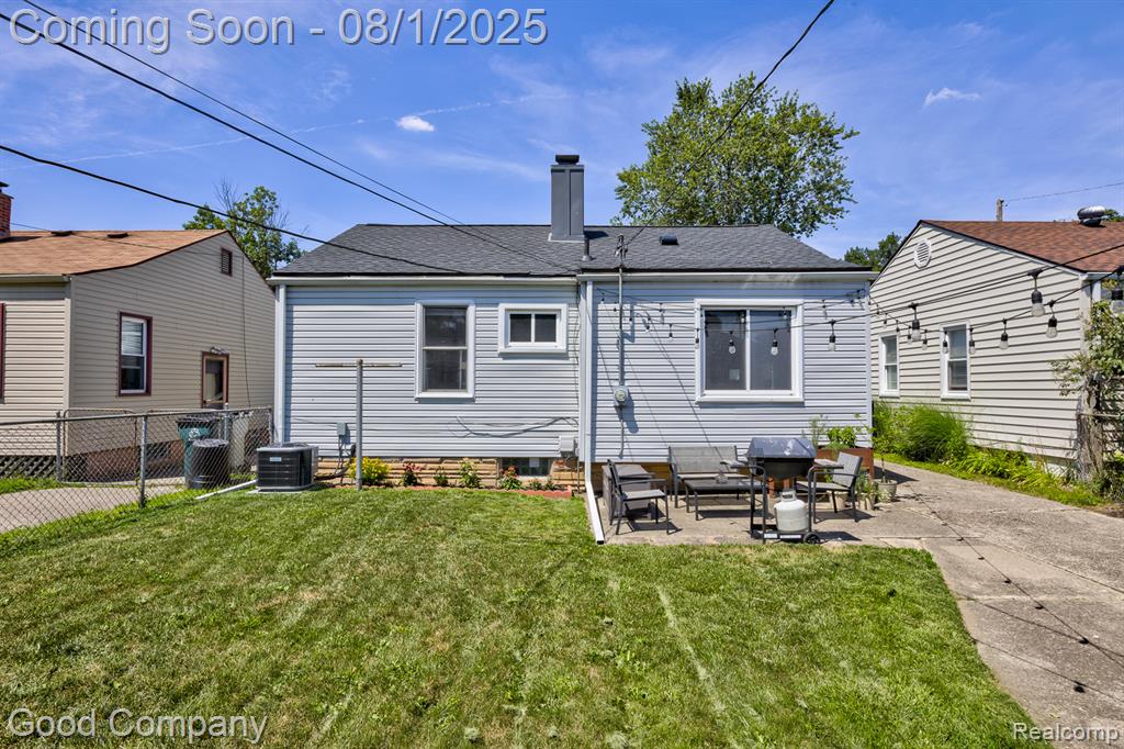 626 E Shevlin Avenue, Hazel Park, MI 48030 — Photo 29