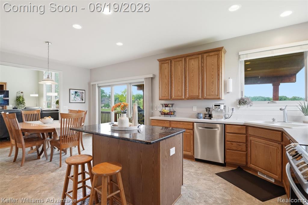 49354 Peninsular Drive, Belleville, MI 48111 — Photo 15