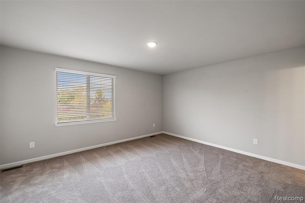 51394 Tides Drive, Chesterfield, MI — Photo 27