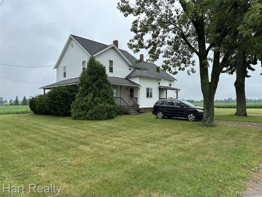 6191 Hess Road, Saginaw, MI 48601 — front exterior
