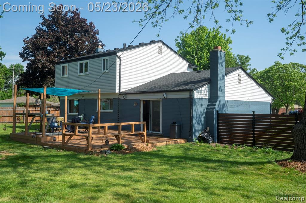 530 Sheffield Drive, Madison Heights, MI 48071 — Photo 57