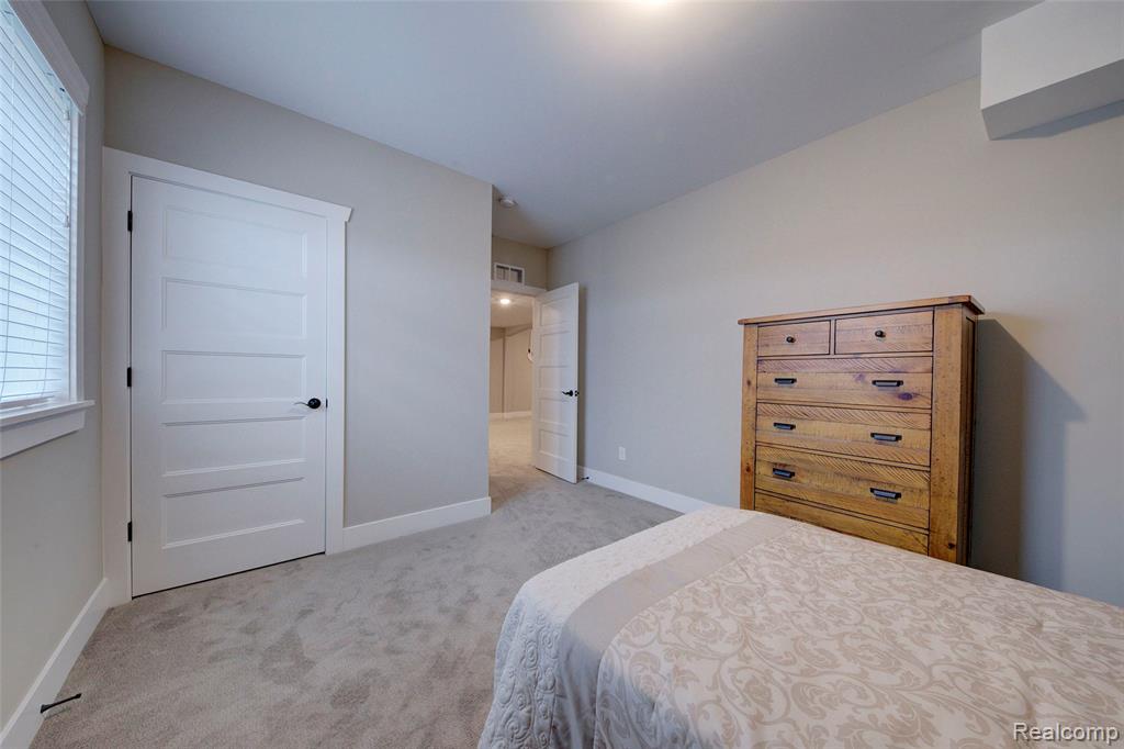 455 TRESTLE DR, Howell, MI 48843 — Photo 2