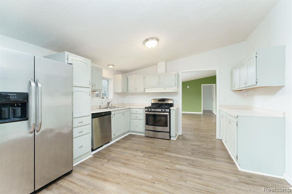 511 1ST Street, Gregory, MI 48137 — Photo 27
