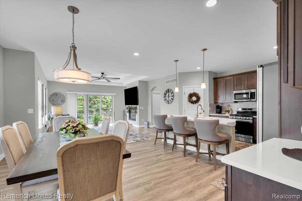 8057 Timber Trail, White Lake, MI — Photo 10