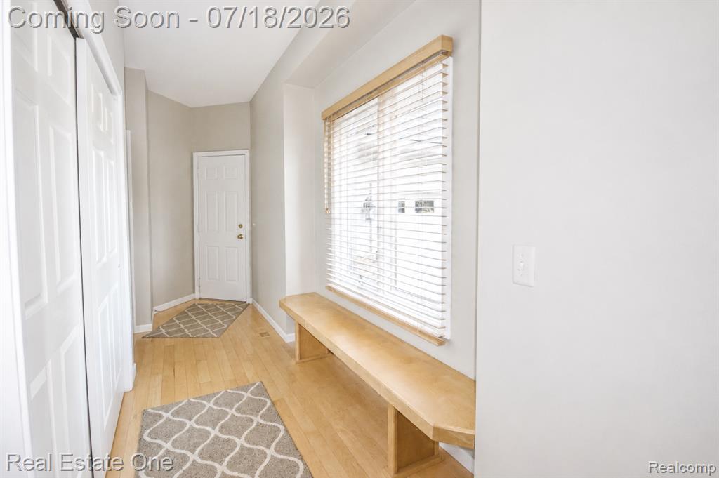 716 Bristol Lane, Orion, MI 48348 — Photo 26