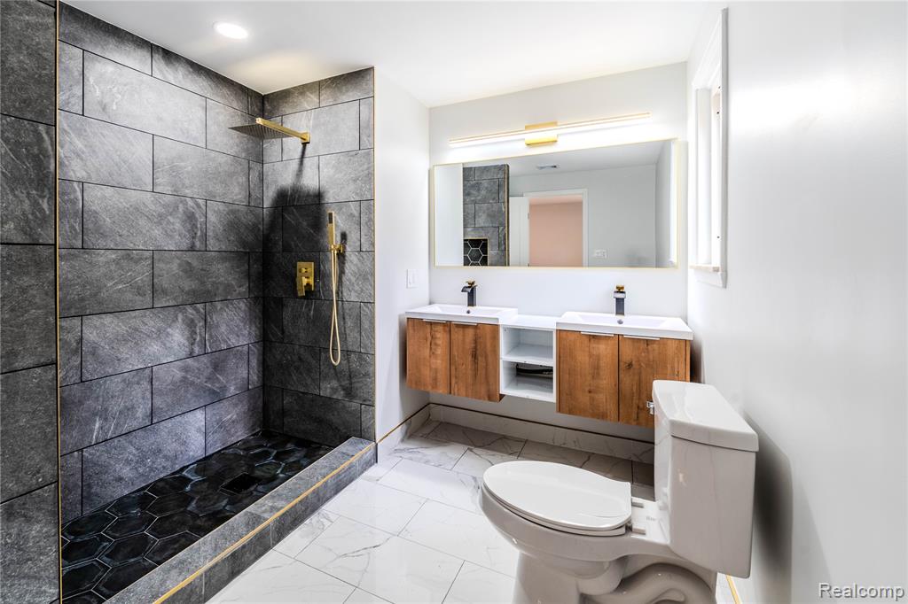 5435 Tequesta Drive, West Bloomfield, MI 48323 — Photo 49