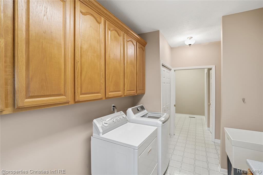 4462 Lily Drive, Howell, MI 48843 — Photo 20