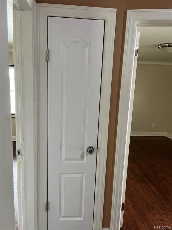 9001 Riverdale, Redford, MI 48239 — Photo 31