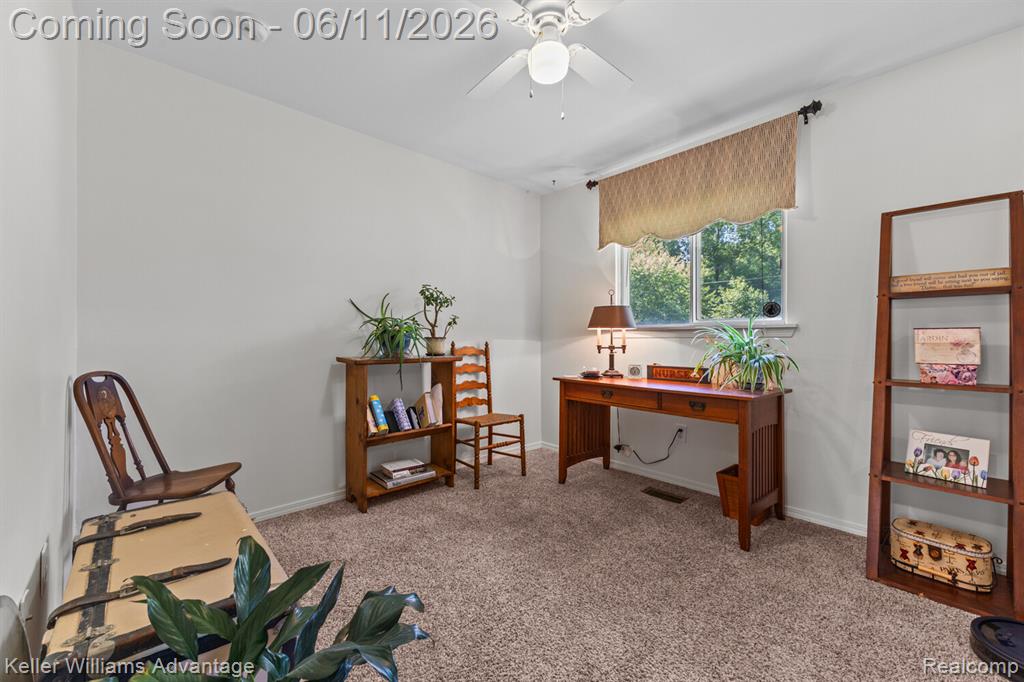 6589 Doyon Drive S, Waterford, MI 48327 — Photo 18