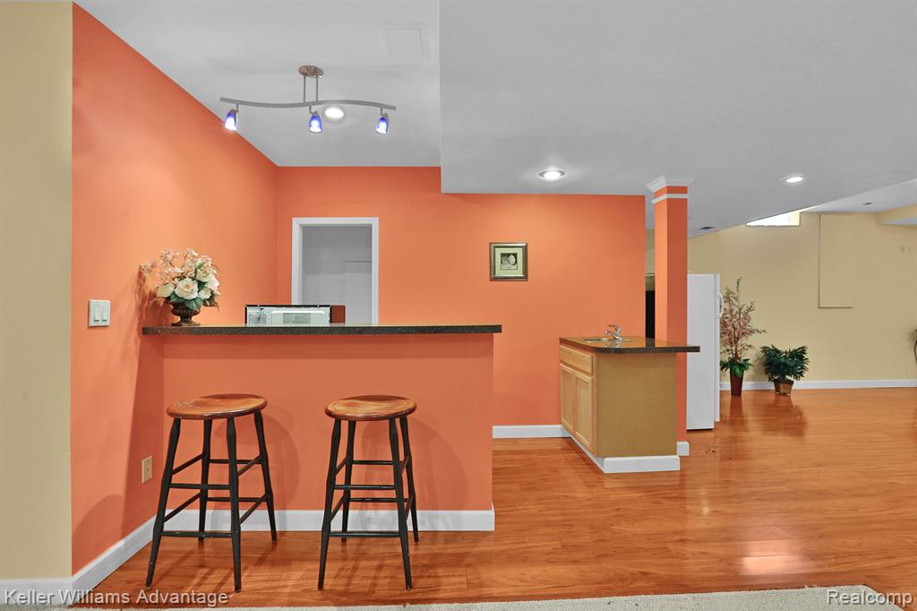 17549 WHITE PINE Ct., Northville, MI 48168 — Photo 35